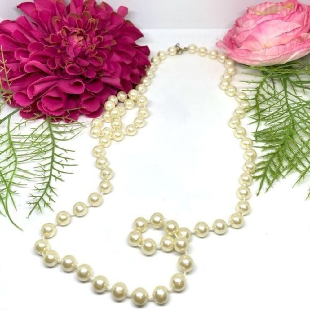 VINTAGE⚜️Cultured Faux Pearl Beaded Necklace